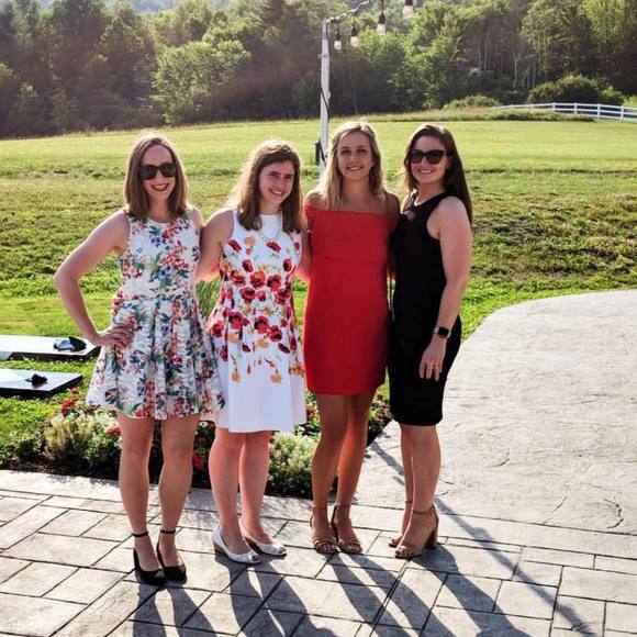 Meet your Posher, Katie - Picture 1 of 1